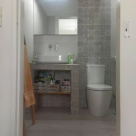 εξαιρετικό διαμέρισμα δίπλα στο λιμανι! καινουριο * Naxos City
