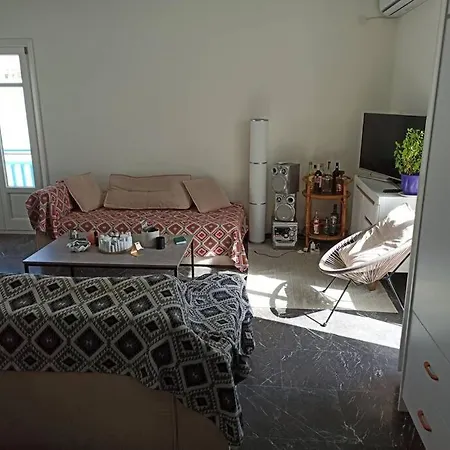 εξαιρετικό διαμέρισμα δίπλα στο λιμανι! καινουριο * Naxos City